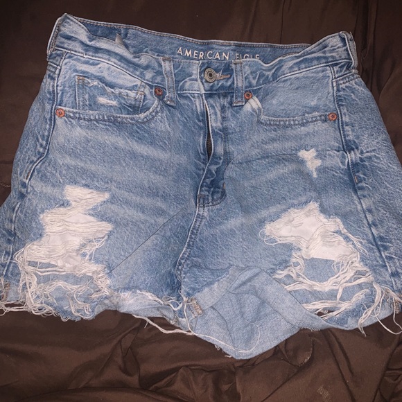American Eagle Distressed Mom Jeans 